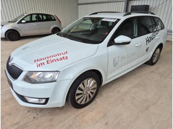 2015 Skoda Octavia Combi Ambition 2015 Skoda Octavia Combi Ambition