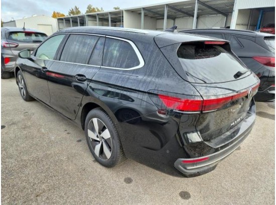 2025 Volkswagen Passant Variant eTSI 110 kW Business 2025 Volkswagen Passant Variant eTSI 110 kW Business