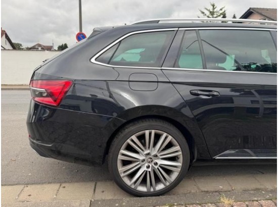 2021 Skoda Superb Combi L&K 2021 Skoda Superb Combi L&K