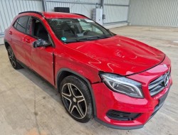 2015 Mercedes-Benz GLA -Klasse GLA 200 Street Style 2015 Mercedes-Benz GLA -Klasse GLA 200 Street Style