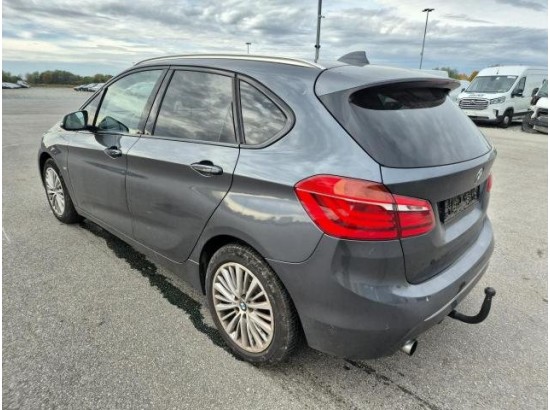 2016 BMW 2er Active Tourer 218 i Luxury Line