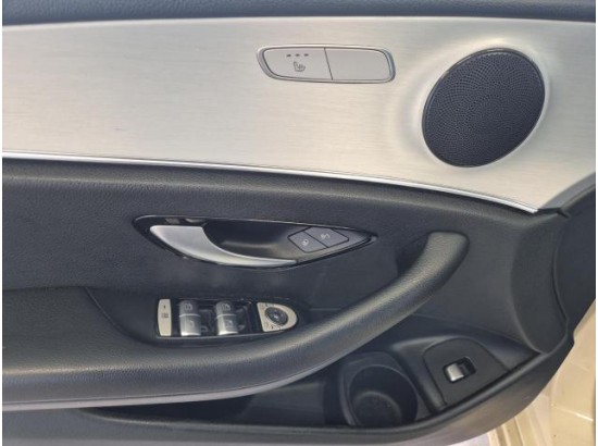 2021 Mercedes-Benz E -Klasse Lim. E 200 d 2021 Mercedes-Benz E -Klasse Lim. E 200 d