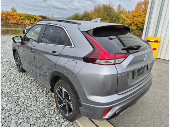 2023 Mitsubishi Eclipse Cross Plus Select Hybrid 4WD 2023 Mitsubishi Eclipse Cross Plus Select Hybrid 4WD