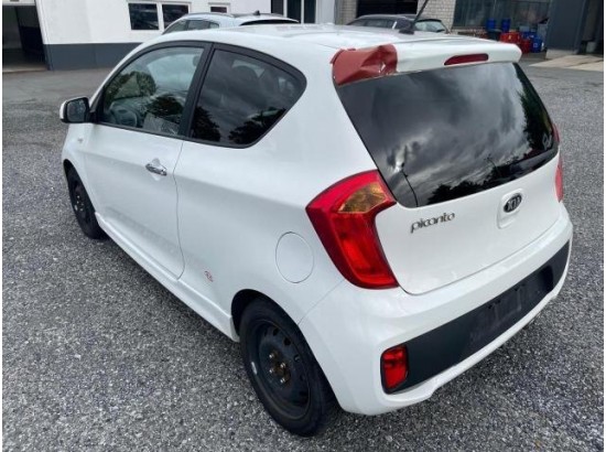 2015 Kia Picanto Dream Team 2015 Kia Picanto Dream Team