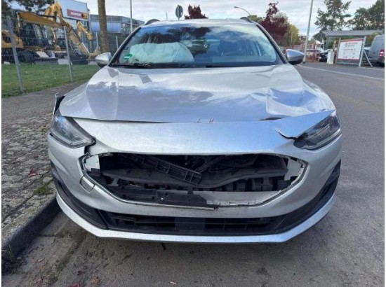 2022 Ford Focus Turnier Cool & Connect 2022 Ford Focus Turnier Cool & Connect