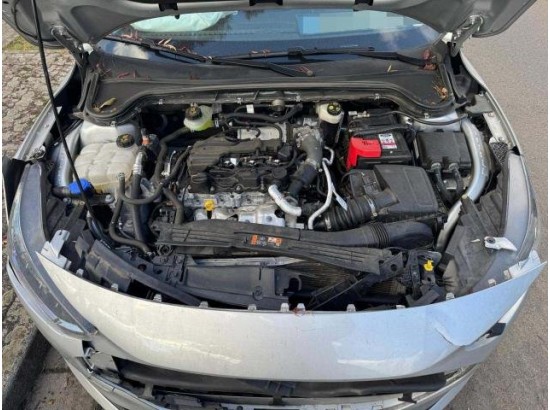 2022 Ford Focus Turnier Cool & Connect 2022 Ford Focus Turnier Cool & Connect