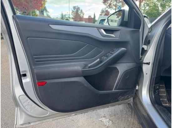 2022 Ford Focus Turnier Cool & Connect 2022 Ford Focus Turnier Cool & Connect