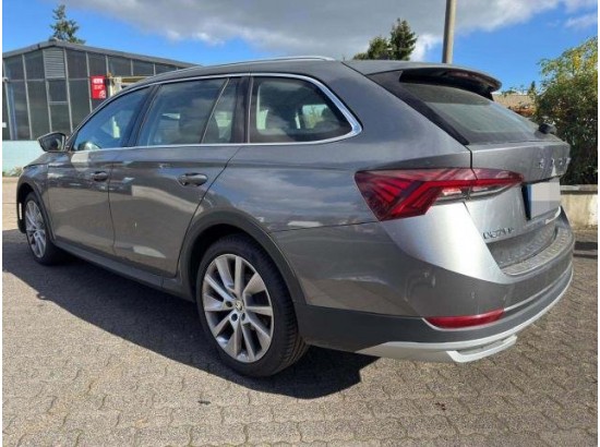 2022 Skoda Octavia Combi Scout 4X4 2022 Skoda Octavia Combi Scout 4X4