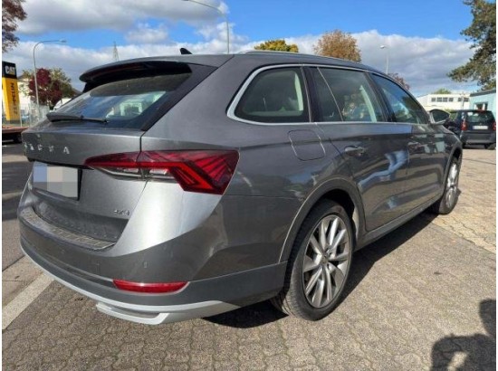 2022 Skoda Octavia Combi Scout 4X4 2022 Skoda Octavia Combi Scout 4X4