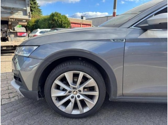 2022 Skoda Octavia Combi Scout 4X4 2022 Skoda Octavia Combi Scout 4X4