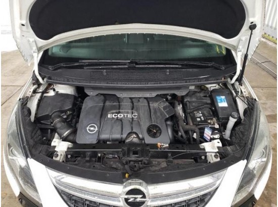 2015 Opel Zafira C Tourer drive 2015 Opel Zafira C Tourer drive