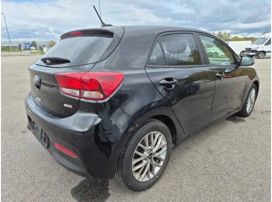 2020 Kia Rio Dream Team 2020 Kia Rio Dream Team