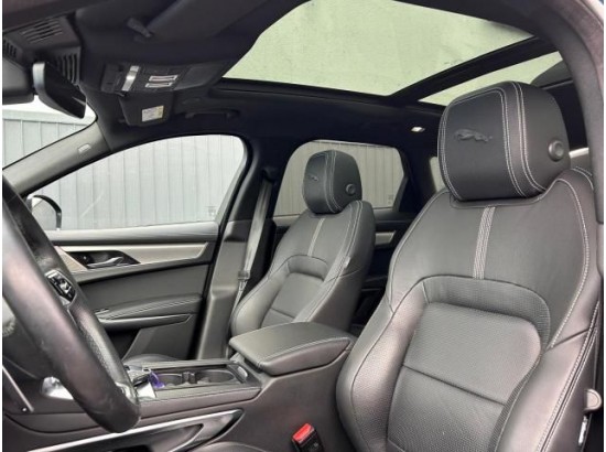2021 Jaguar F-PACE R-Dynamic SE AWD 2021 Jaguar F-PACE R-Dynamic SE AWD