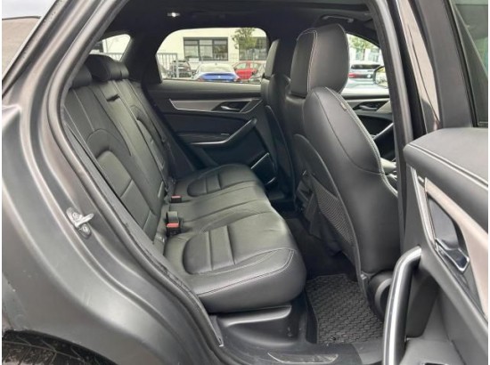 2021 Jaguar F-PACE R-Dynamic SE AWD 2021 Jaguar F-PACE R-Dynamic SE AWD