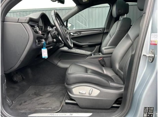 2019 Porsche Macan S 2019 Porsche Macan S