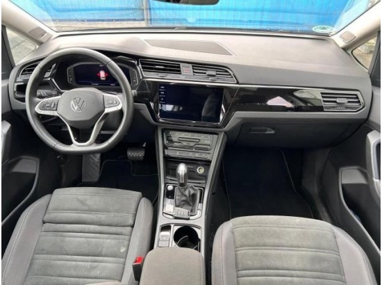 2024 Volkswagen Touran Highline BMT/Start-Stopp 2024 Volkswagen Touran Highline BMT/Start-Stopp