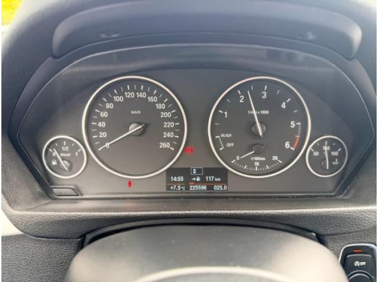 2015 BMW 3er Touring 320d 2015 BMW 3er Touring 320d