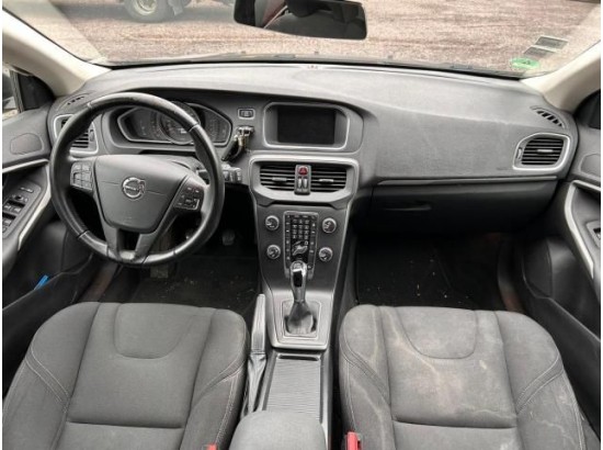 2018 Volvo V40 Kinetic 2018 Volvo V40 Kinetic