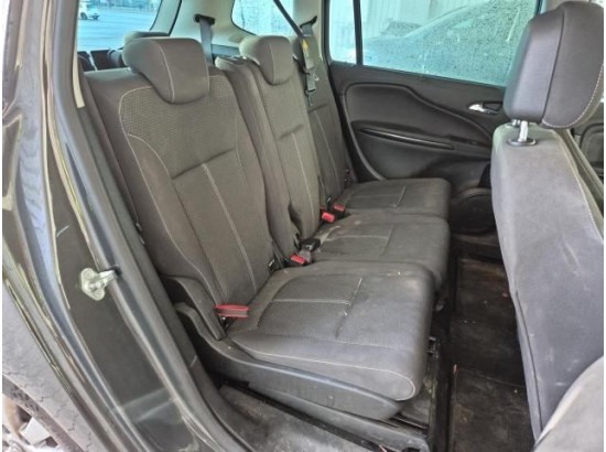 2016 Opel Zafira C Tourer Innovation 2016 Opel Zafira C Tourer Innovation