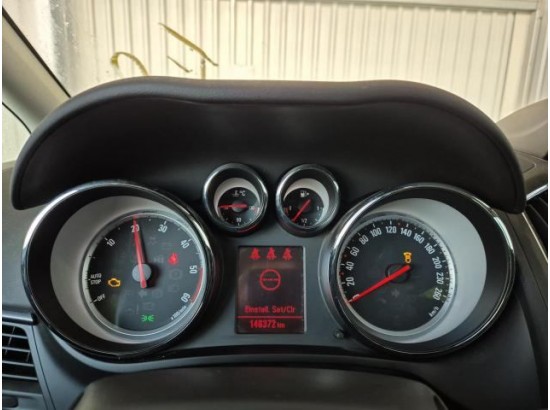 2016 Opel Zafira C Tourer Innovation 2016 Opel Zafira C Tourer Innovation