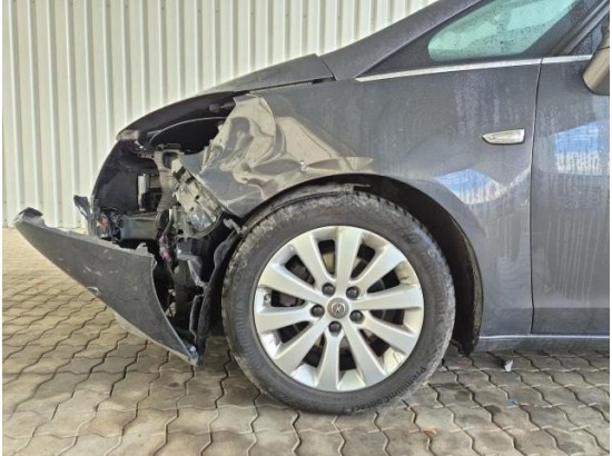 2016 Opel Zafira C Tourer Innovation 2016 Opel Zafira C Tourer Innovation