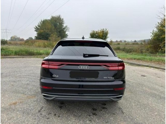 2021 Audi Q8 55 TFSI e quattro 2021 Audi Q8 55 TFSI e quattro