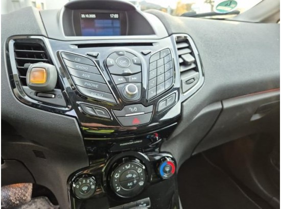 2015 Ford Fiesta Titanium