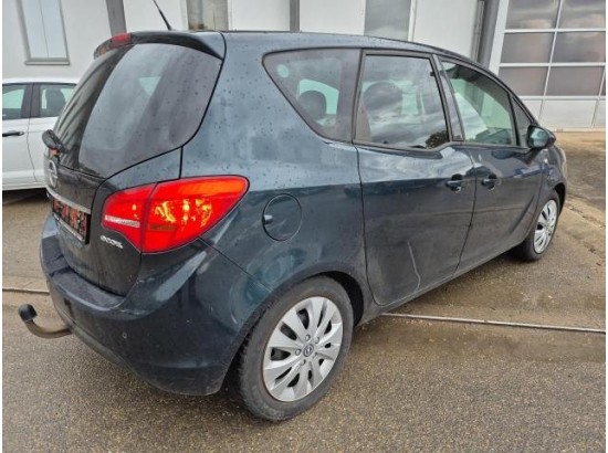 2015 Opel Meriva B Style 2015 Opel Meriva B Style