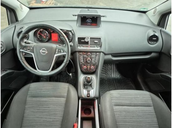 2015 Opel Meriva B Style 2015 Opel Meriva B Style