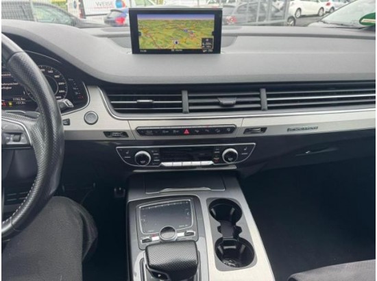2016 Audi Q7 3.0 TDI quattro 2016 Audi Q7 3.0 TDI quattro