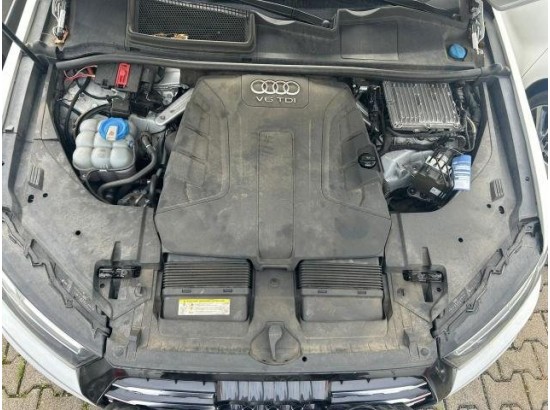 2016 Audi Q7 3.0 TDI quattro 2016 Audi Q7 3.0 TDI quattro