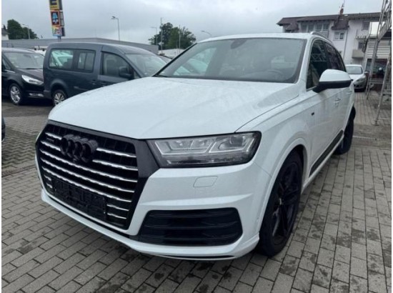 2016 Audi Q7 3.0 TDI quattro 2016 Audi Q7 3.0 TDI quattro