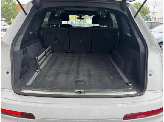 2016 Audi Q7 3.0 TDI quattro 2016 Audi Q7 3.0 TDI quattro