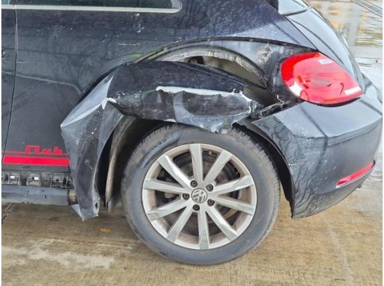 2016 Volkswagen Beetle Lim. Design BMT