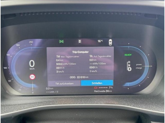 2024 Volvo C40 Ultimate Recharge Pure Electric 2WD 2024 Volvo C40 Ultimate Recharge Pure Electric 2WD