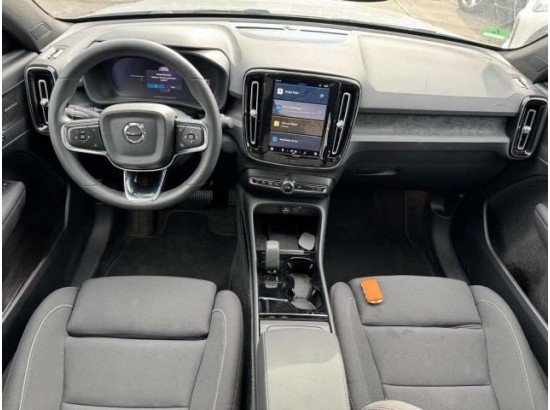 2024 Volvo C40 Ultimate Recharge Pure Electric 2WD 2024 Volvo C40 Ultimate Recharge Pure Electric 2WD