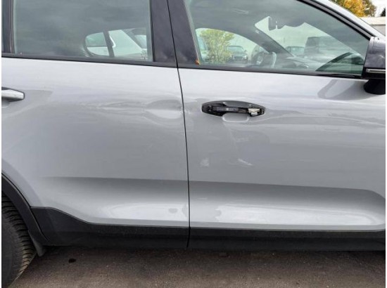 2024 Volvo C40 Ultimate Recharge Pure Electric 2WD 2024 Volvo C40 Ultimate Recharge Pure Electric 2WD