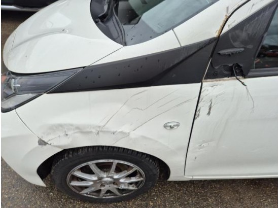 2018 Toyota AYGO x-play Team D