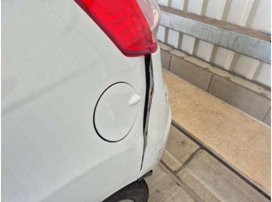 2016 Ford Fiesta Celebration