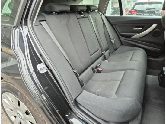 2018 BMW 3er Touring 318 d Advantage