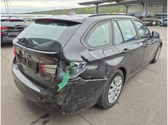 2018 BMW 3er Touring 318 d Advantage
