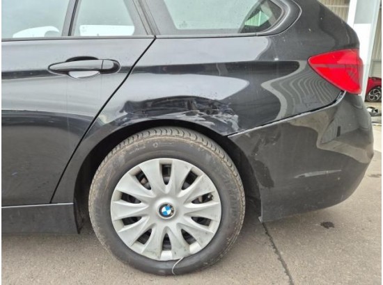 2018 BMW 3er Touring 318 d Advantage