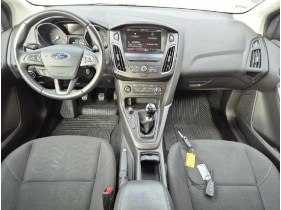 2016 Ford Focus Turnier Business
