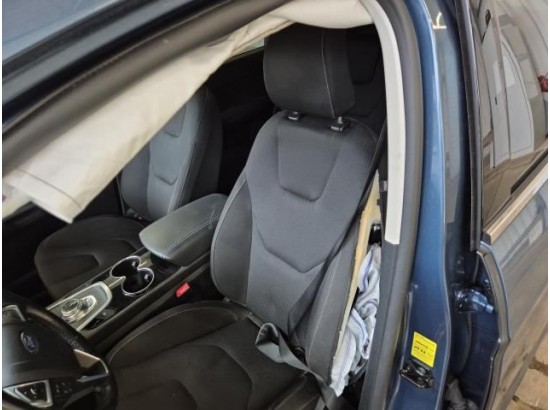 2023 Ford S-Max Hybrid Titanium 2023 Ford S-Max Hybrid Titanium