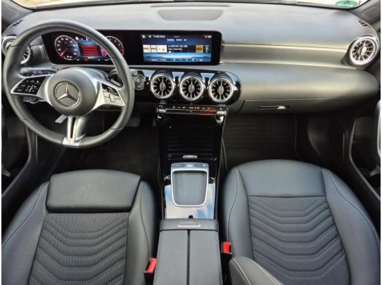 2023 Mercedes-Benz A -Klasse A 180