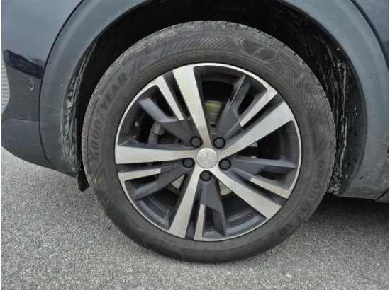 2022 Peugeot 5008 GT