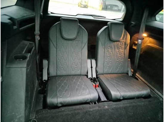 2022 Peugeot 5008 GT