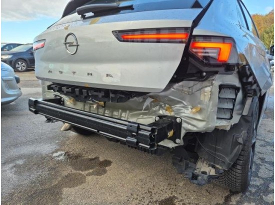 2024 Opel Astra Edition