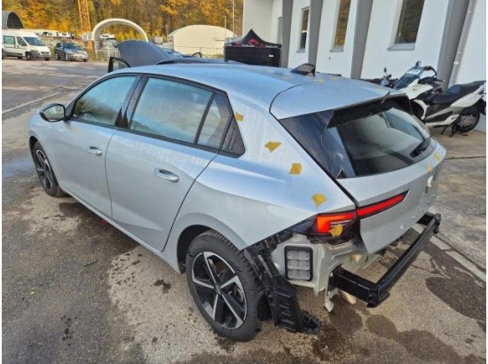 2024 Opel Astra Edition