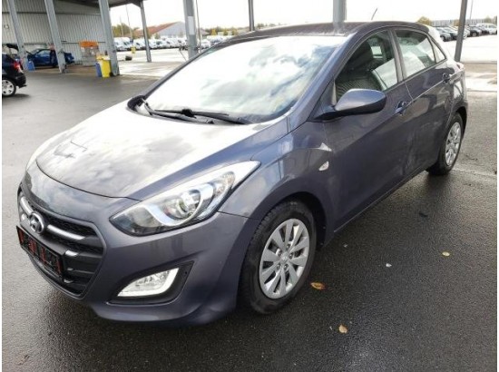 2016 Hyundai i30 blue Classic 2016 Hyundai i30 blue Classic